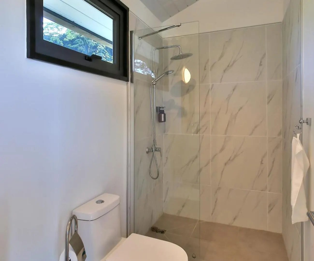 Pensionat Sublime Tahiti Beach Retreat Mataiea